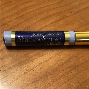 Silver Violet ShadowSense NWT